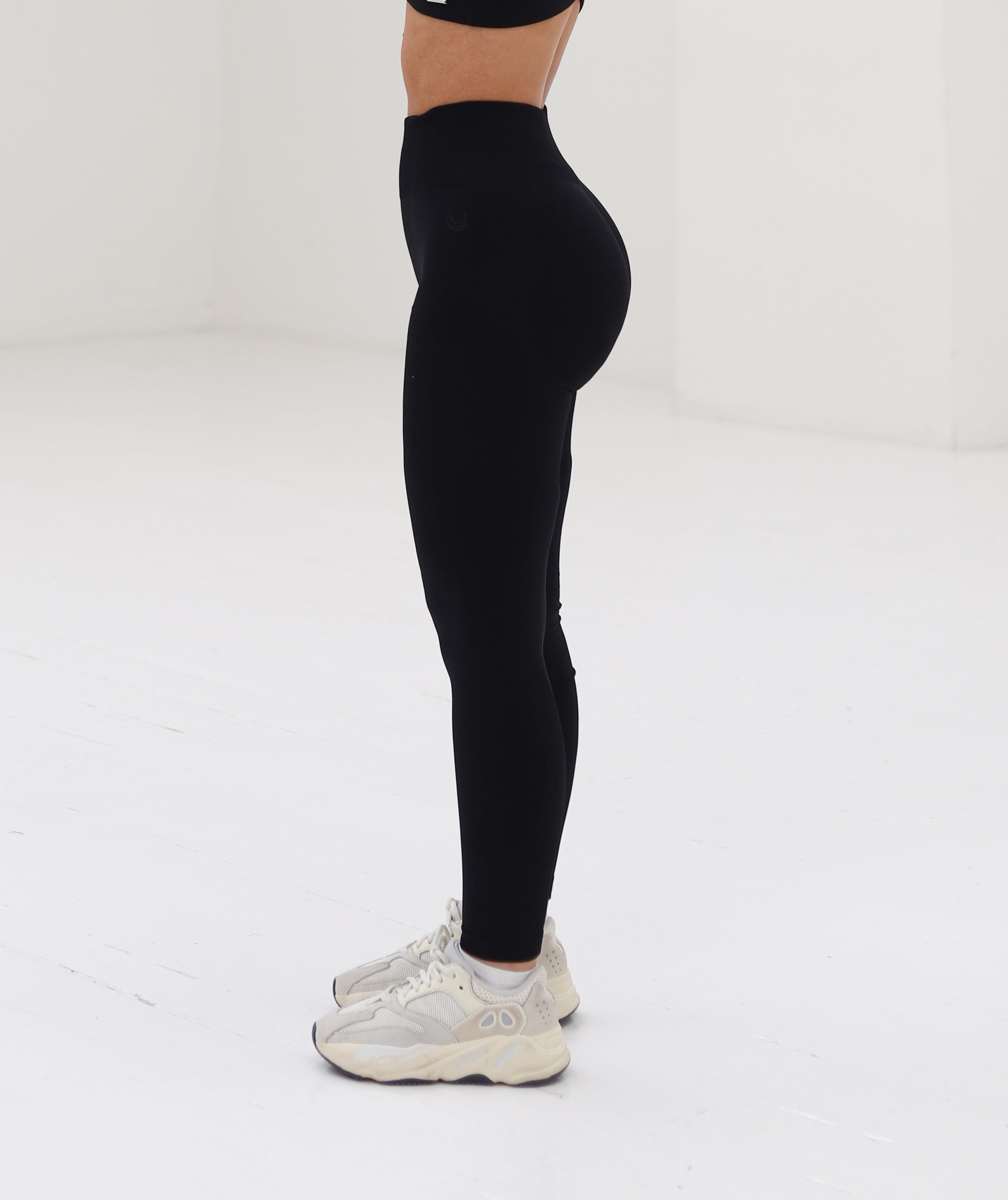 Scrunch Seamless Ribbed Contour Leggings Black 